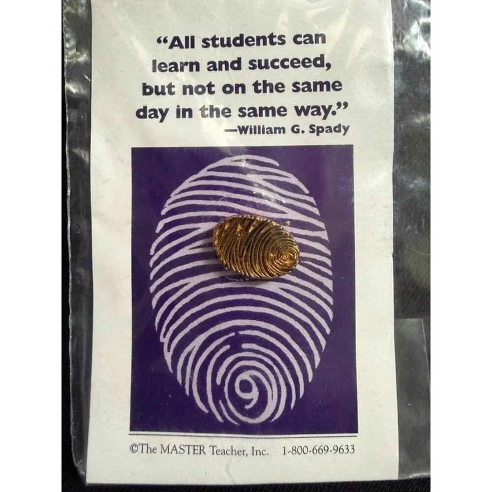 The Master Teacher Gold Fingerprint Lapel Pin
